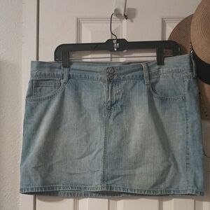 Old Navy Womens Size 14 Light Blue Denim Skirt